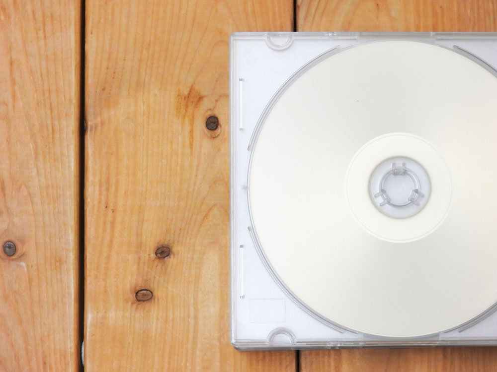 CD-Rにデータ保存